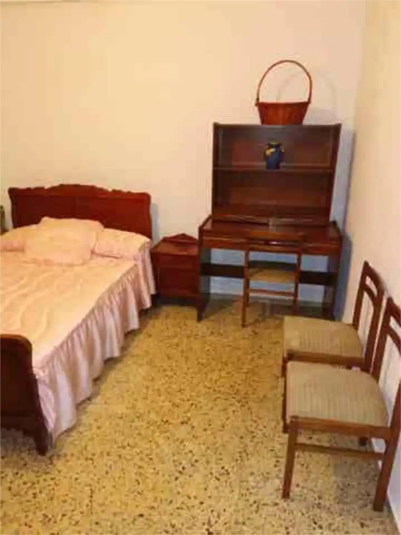 Dormitori de Casa o xalet en venda en La Parrilla 