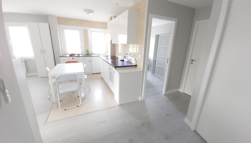 Pis per a compartir a Estrada Cambre-temple, 122, Cambre , A Coruña - imatge 1 Foto 1 de Pis per a compartir a Estrada Cambre-temple, 122, Cambre , A Coruña