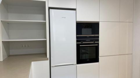 Foto 2 de Casa adosada de alquiler en Carrer de Aspiroz, 1, Massarrojos,  Valencia Capital