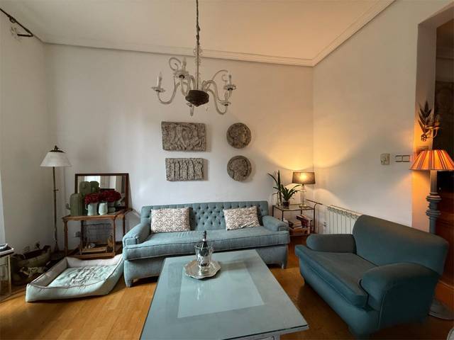 Piso en Alquiler en de Eduardo Dato, 5 en Almagro