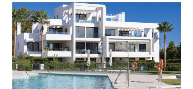 Garaje en Alquiler en Benatalaya