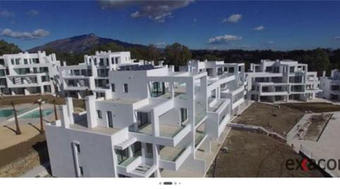 Foto 3 von Garage zur Miete in Benatalaya, Estepona