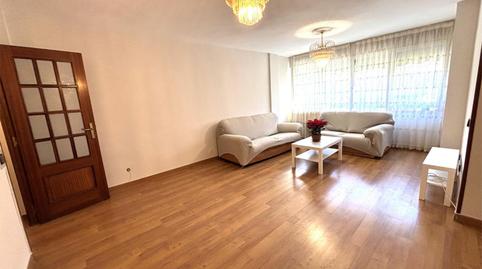 Piso de alquiler en Calle de la Hacienda de Pavones, 348, Pavones, Madrid Capital - imagen 2 Foto 2 de Piso de alquiler en Calle de la Hacienda de Pavones, 348, Pavones, Madrid Capital