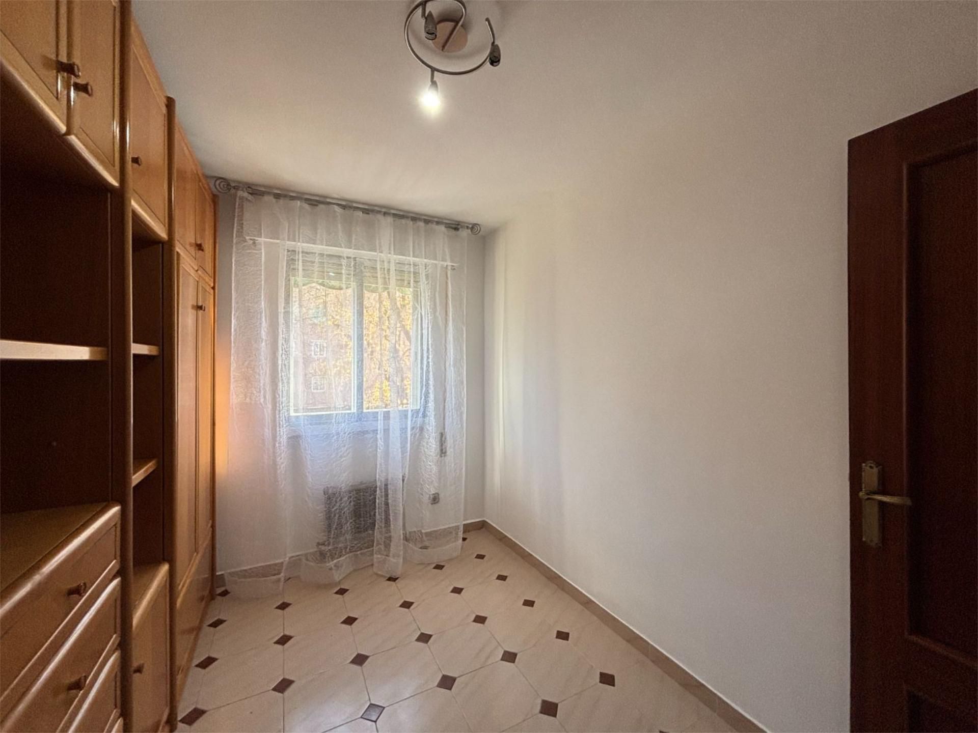 4 hab, 130m² en Pavones, Moratalaz,  Madrid Capital - Image 5