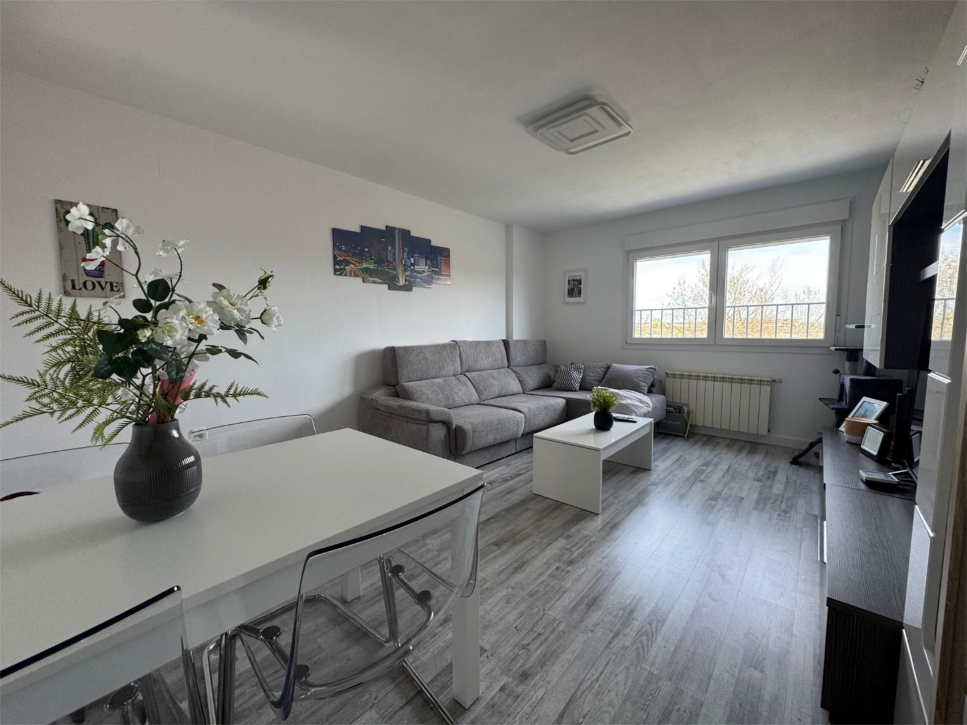 Habitación de Piso en venta en Azuqueca de Henares con Aire acondicionado