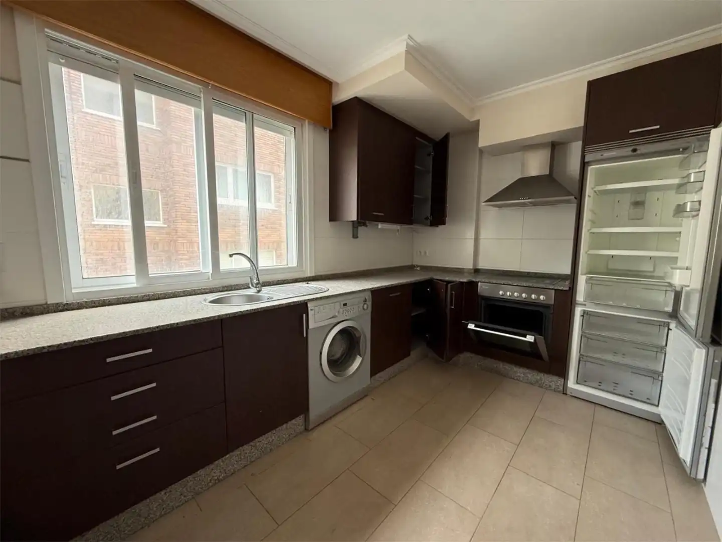 Flat for rent in Rúa Río Xubia, 35, Porta Nova Kitchen of Flat for rent in Ferrol with Heating and Storage room