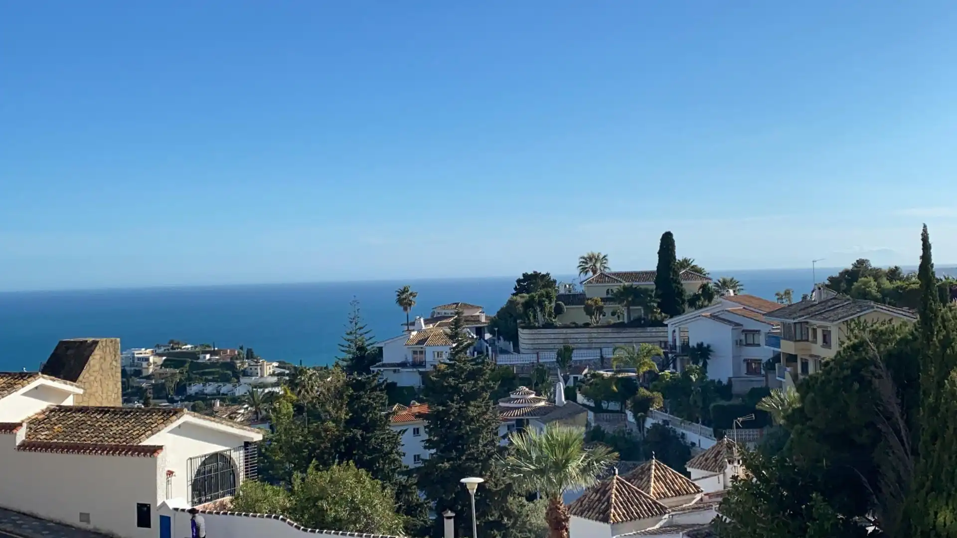 Apartamento en venta en Calle Sierra Bermeja, 15, Torremuelle Vista exterior de Apartamento en venta en Benalmádena con Terraza, Piscina y Balcón