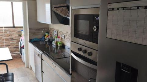 Piso en venta en Avenida Pío XII, 18, El Pilar - La Estación, Talavera de la Reina - imagen 2 Foto 2 de Piso en venta en Avenida Pío XII, 18, El Pilar - La Estación, Talavera de la Reina