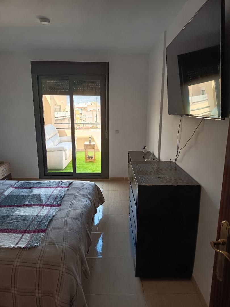 Habitación de Piso en venta en Roquetas de Mar con Terraza, Amueblado y Horno