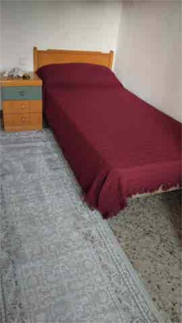 Dormitori de Apartament de lloguer en Pedrola