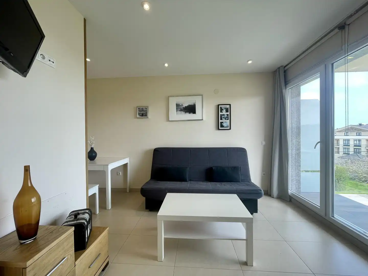 Living room of Flat for rent in Barreiros  with Heating, Terrace and Swimming Pool