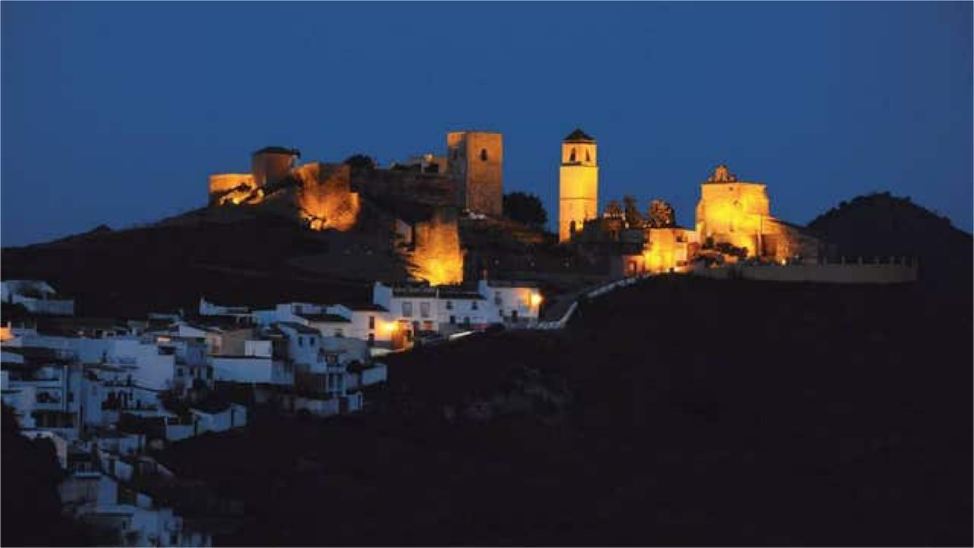 Außenansicht von Wohnung zur Miete in Álora mit Heizung, Terrasse und Schwimmbad
