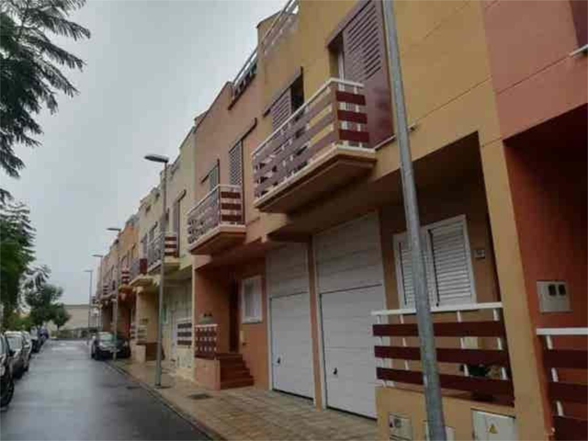 Vista exterior de Casa o xalet de lloguer en Los Realejos amb Terrassa i Traster