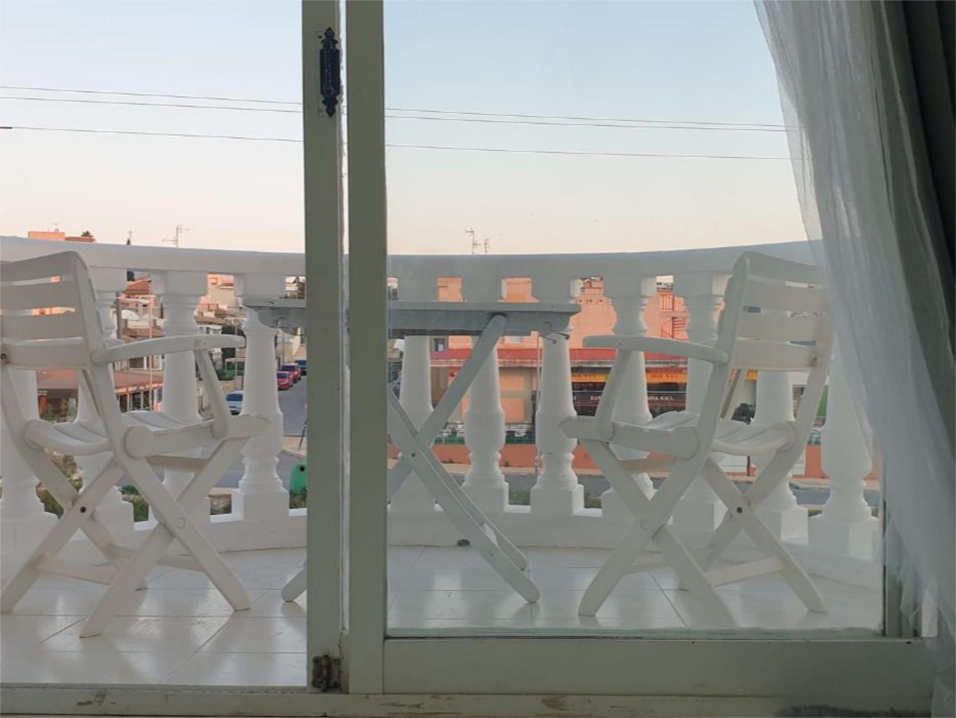 Wohnung zur Miete in Calle Picos de Europa, 2, Villamartín - Las Filipinas Terrasse von Wohnung zur Miete in Orihuela mit Klimaanlage, Möbliert und Balkon