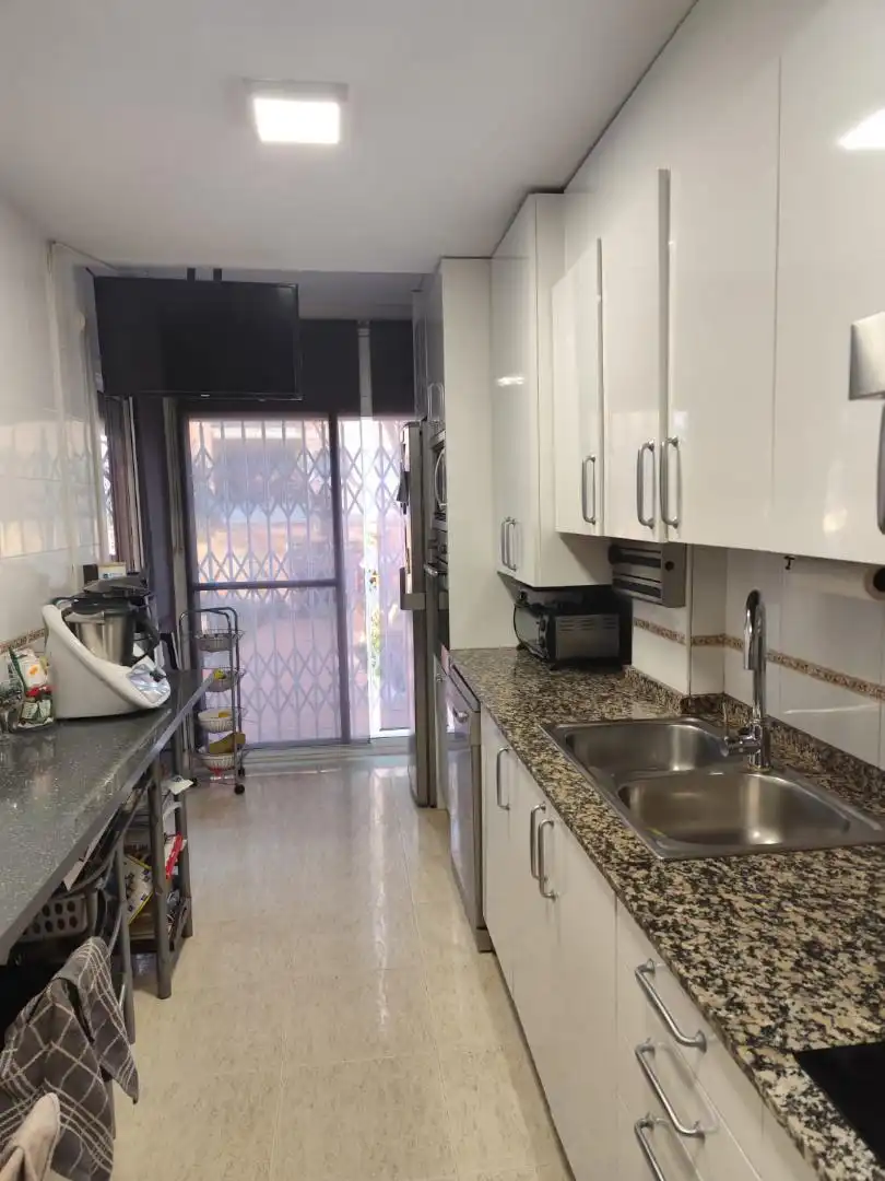Kitchen of Flat for sale in L'Arboç