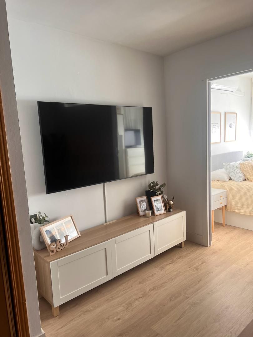 Apartament en venda a Calle Hermanos Álvarez Quintero, 3, Rincón de la Victoria Sala d'estar de Apartament en venda en Rincón de la Victoria amb Aire condicionat, Piscina i Balcó