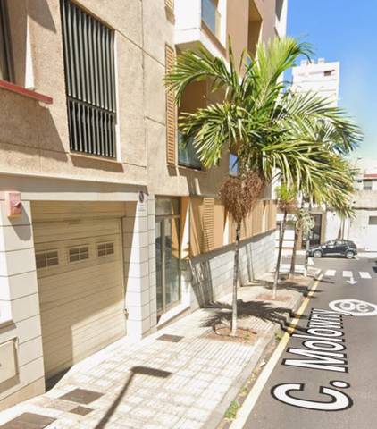 Garaje en Alquiler en Calle Molowny, 6 en La Salle - Cuatro Torres