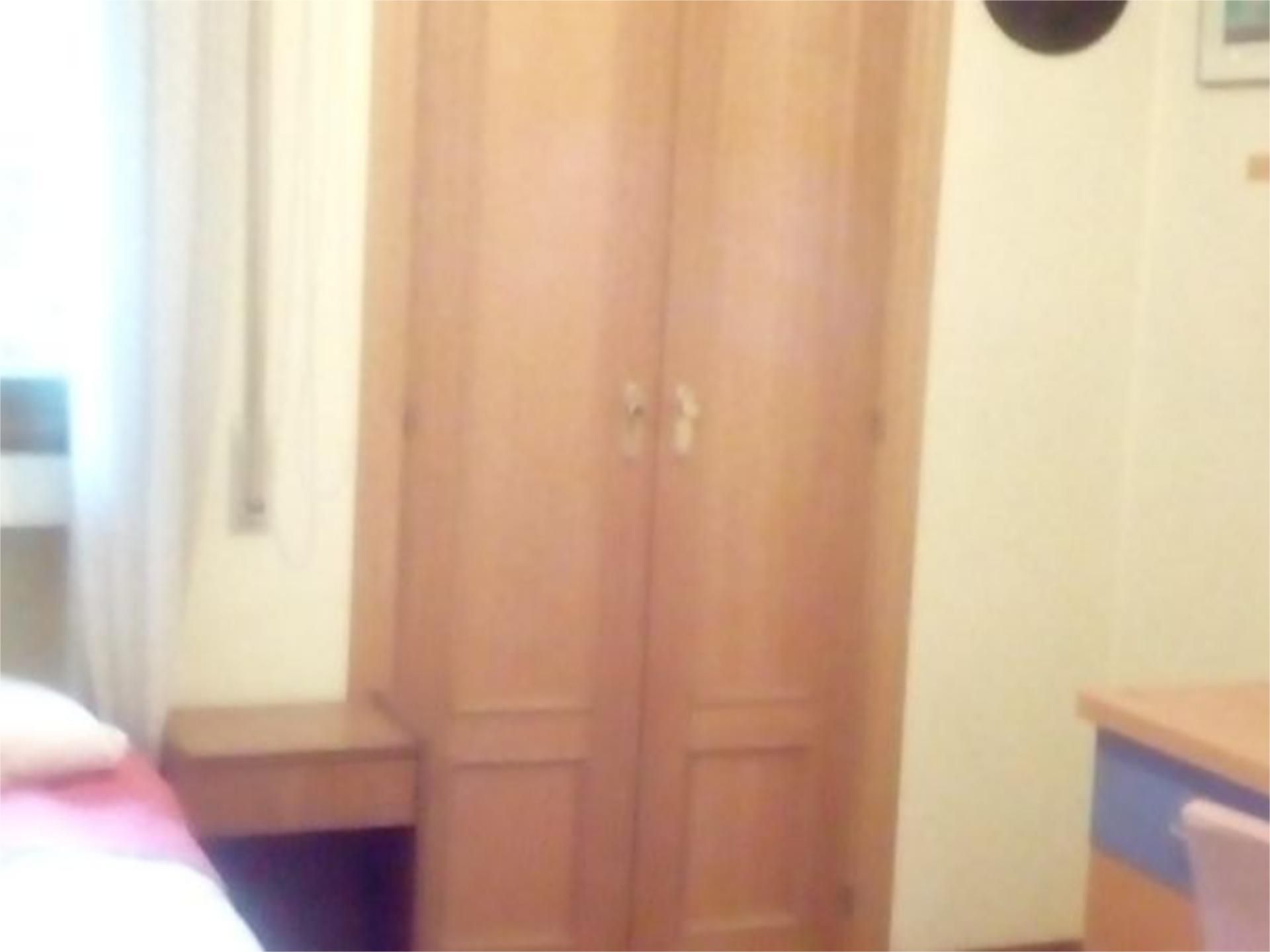 Room in Calle de Francia, 2, Avenida Europa Room in Calle de Francia, 2, Avenida Europa