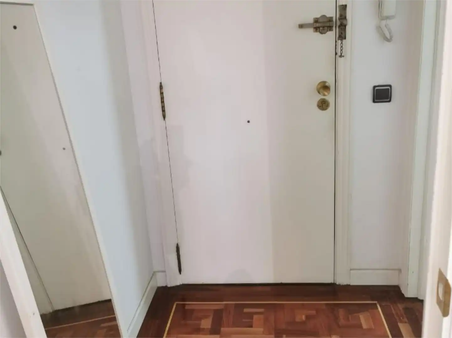Pis en venda a Calle Isla Malaita, 9, Peñagrande Pis en venda en Madrid amb Calefacció, Jardí privat i Parquet