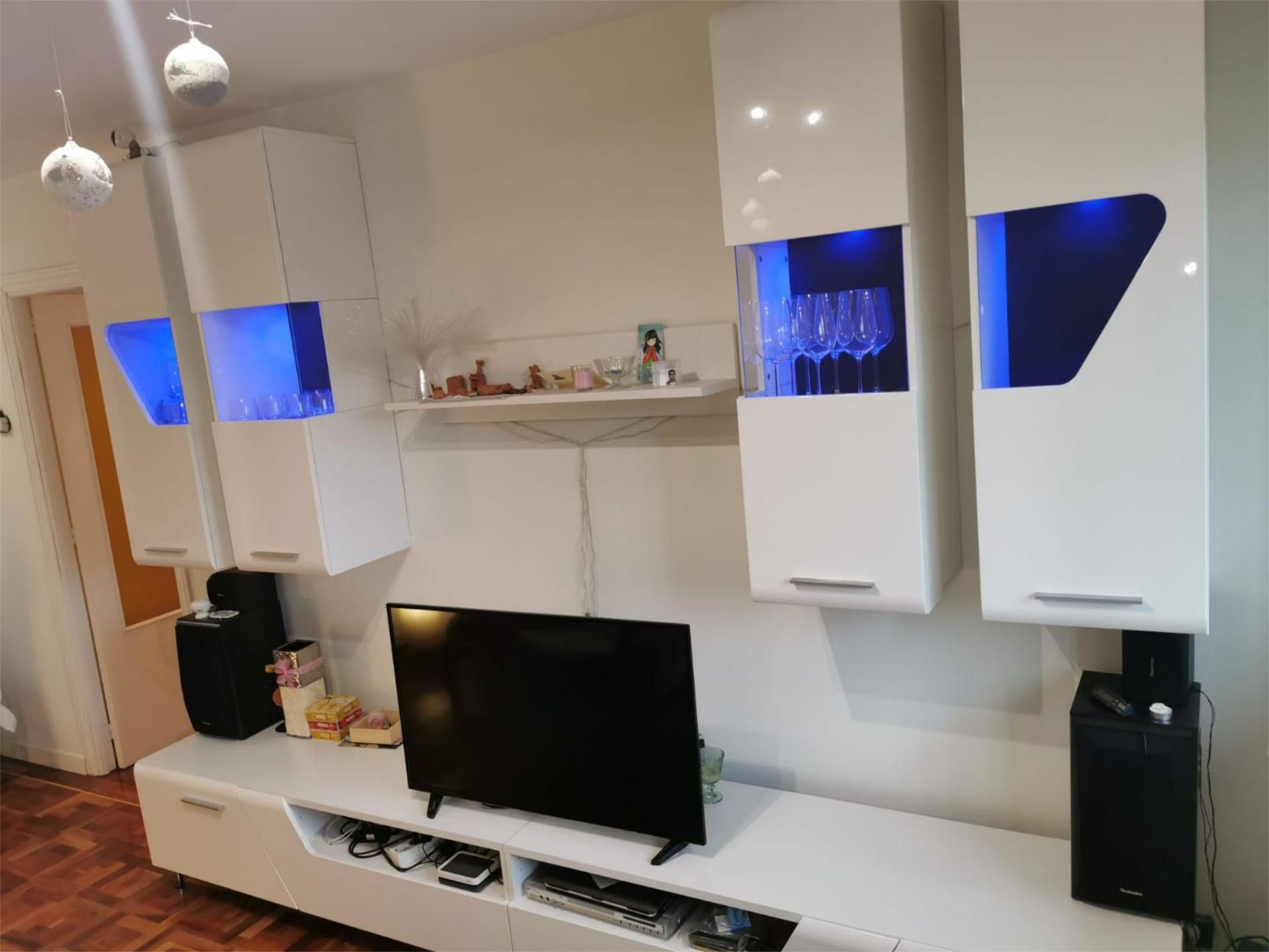 Flat for sale in Calle Isla Malaita, 9, Peñagrande Living room of Flat for sale in Madrid Capital with Heating, Private garden and Parquet flooring