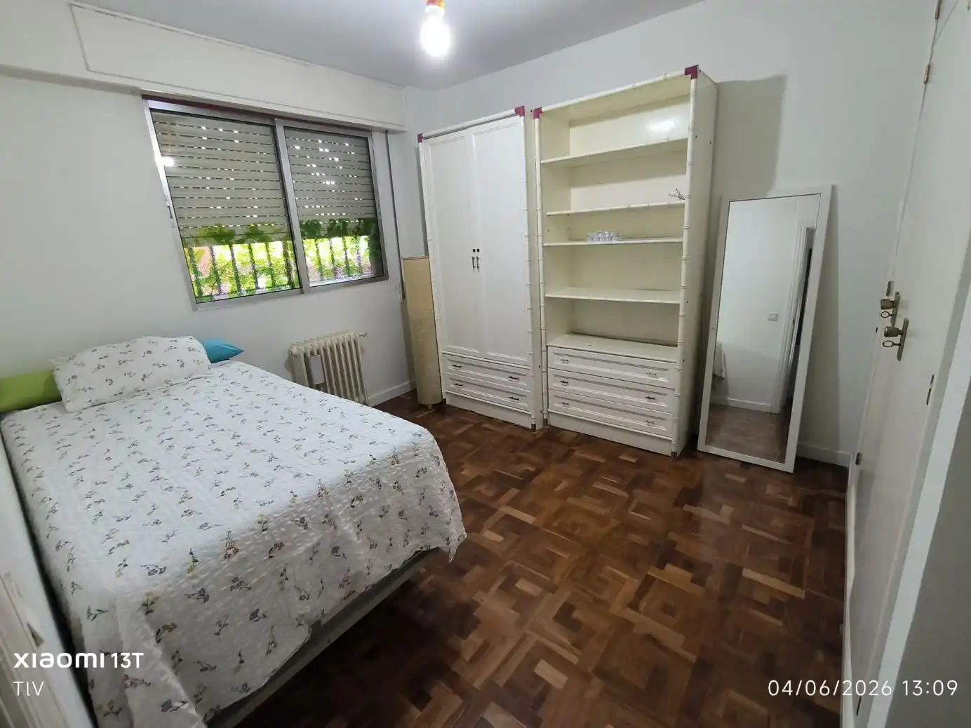 Wohnung zum Verkauf in Calle Isla Malaita, 9, Peñagrande Schlafzimmer von Wohnung zum Verkauf in Madrid mit Heizung, Privatgarten und Parkett