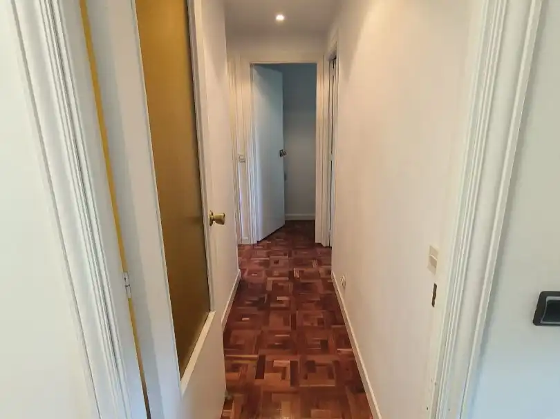 Wohnung zum Verkauf in Calle Isla Malaita, 9, Peñagrande Wohnung zum Verkauf in Madrid mit Heizung, Privatgarten und Parkett
