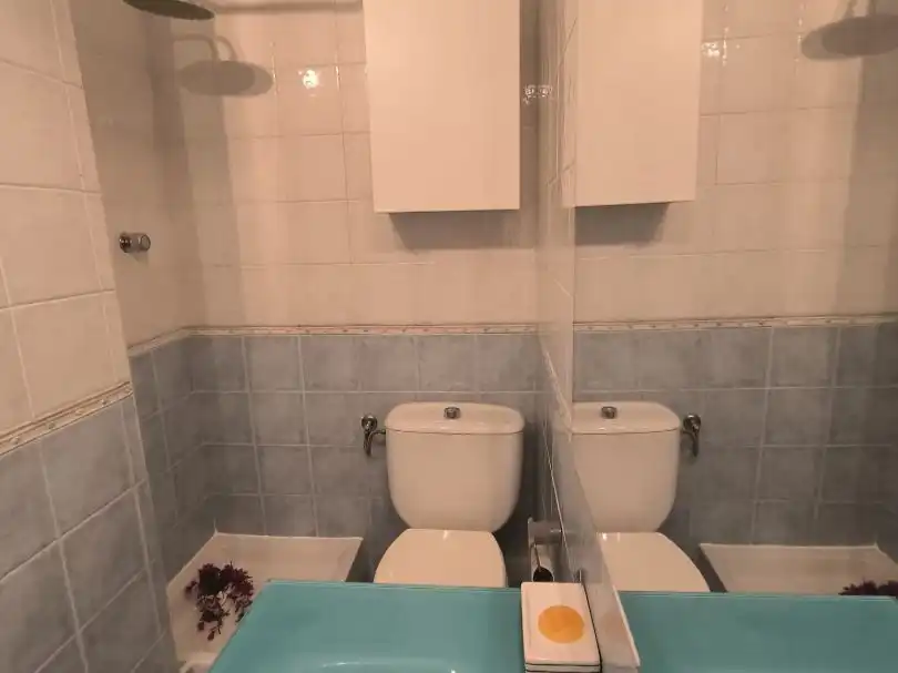 Wohnung zum Verkauf in Calle Isla Malaita, 9, Peñagrande Badezimmer von Wohnung zum Verkauf in Madrid mit Heizung, Privatgarten und Parkett