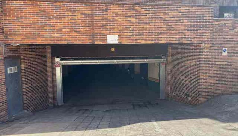 Garage for rent in Navalquejigo - Los Arroyos, El Escorial - image 1 Photo 1 of Garage for rent in Navalquejigo - Los Arroyos, El Escorial