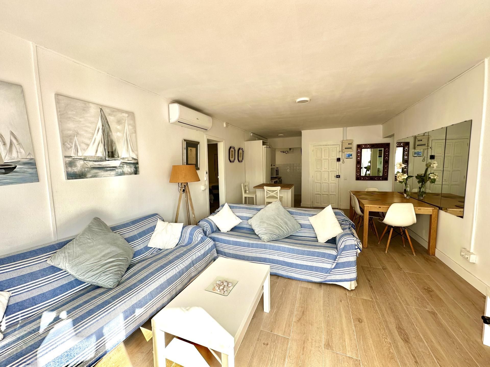 Wohnzimmer von Wohnung zur Miete in Sant Vicenç de Montalt mit Heizung, Parkett und Balkon