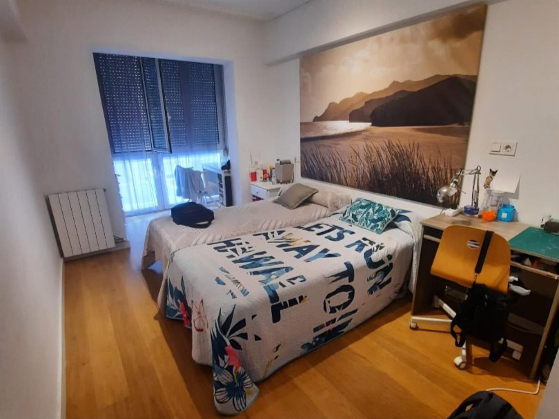 Room in Mikelete Pasealekua, 16, Antiguo