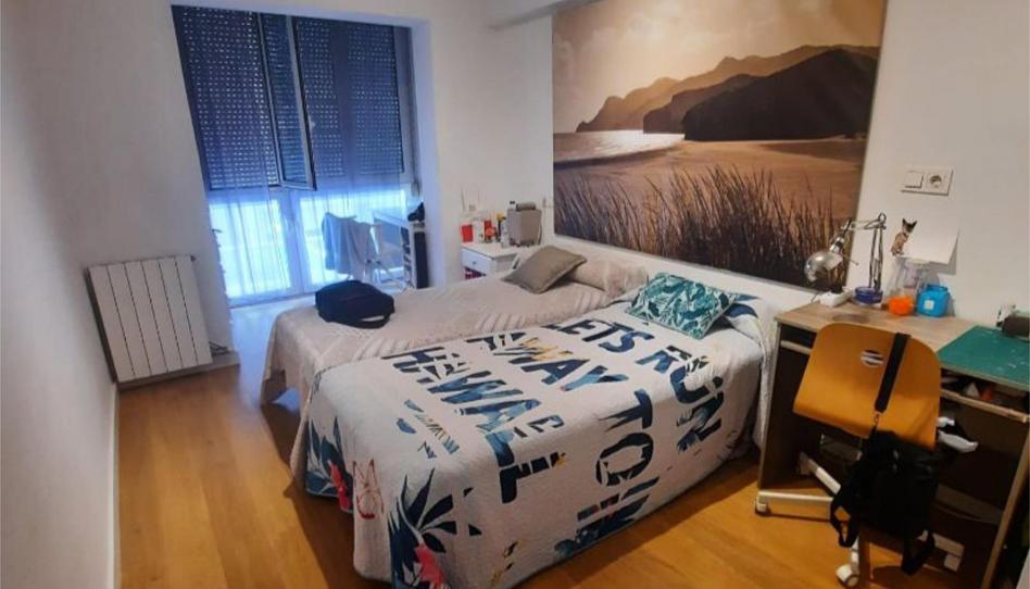 Room in Mikelete Pasealekua, 16, Antiguo, Donostia - San Sebastián - image 1 Photo 1 of Room in Mikelete Pasealekua, 16, Antiguo, Donostia - San Sebastián