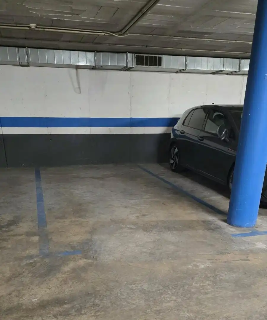 Garaje de alquiler en Carrer Casal dels Mogoda, 8, Santa Perpètua de Mogoda Parking de Garaje de alquiler en Santa Perpètua de Mogoda