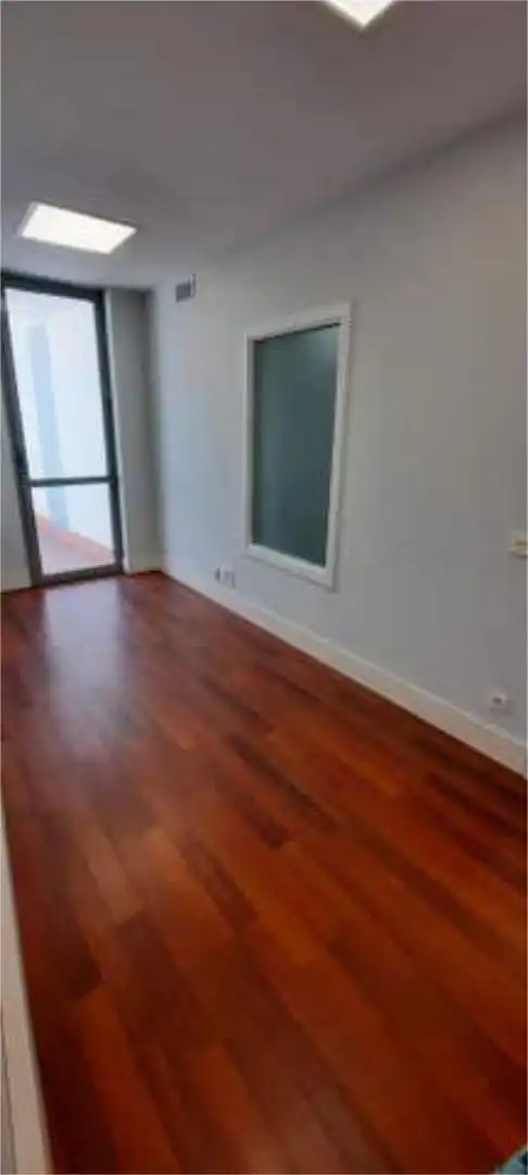 Oficina de alquiler en Miajadas Habitación de Oficina de alquiler en Miajadas con Aire acondicionado