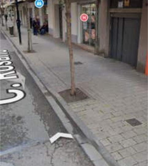 Foto 2 von Garage zur Miete in Ensanche - Franciscanos,  Albacete Capital