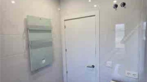 Foto 5 de Piso en venta en Parroquias Sur - La Manjoya, Oviedo