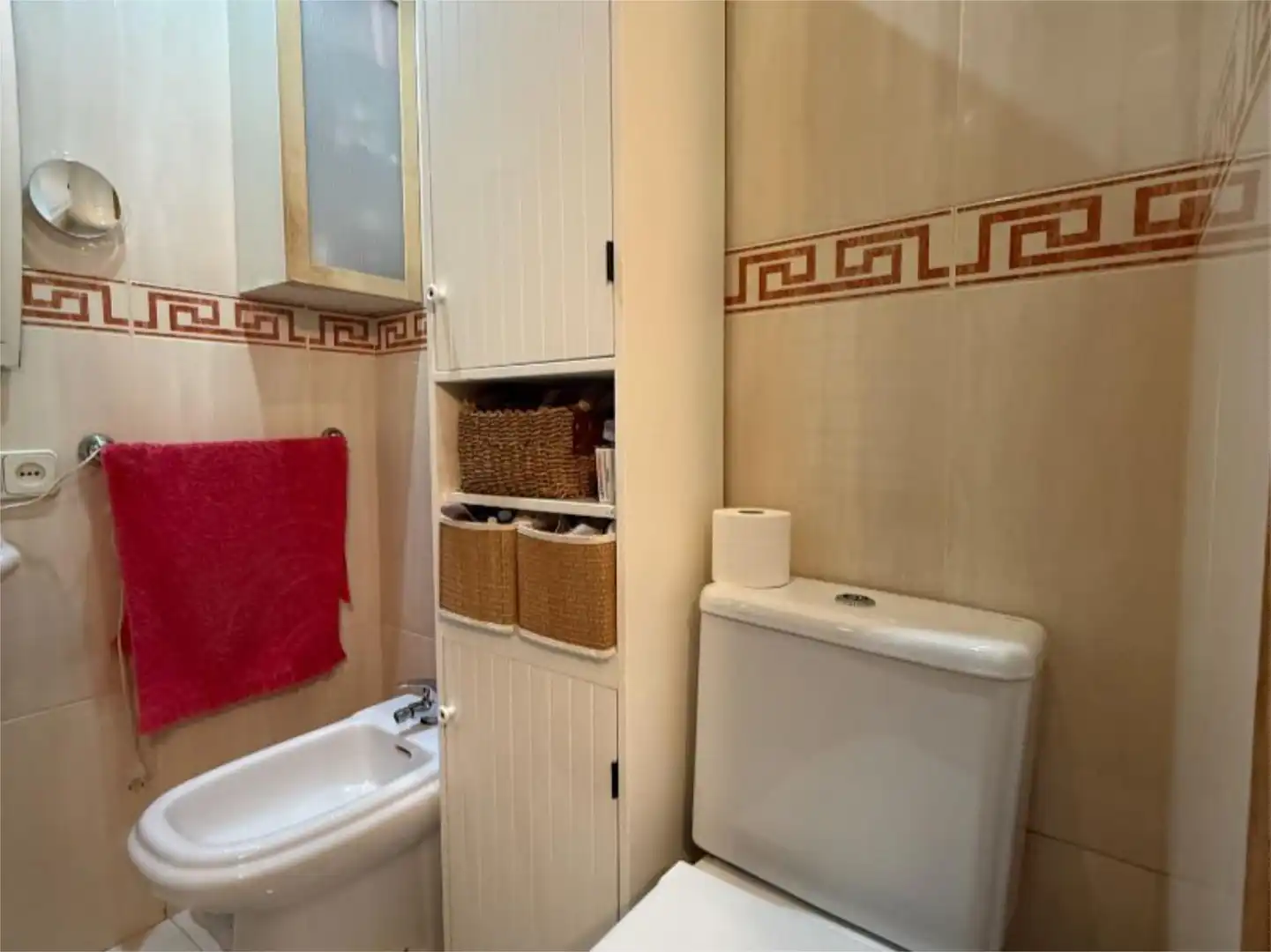 Flat for sale in Calle Batel, 6, Alameda de Osuna Bathroom of Flat for sale in Madrid Capital with Terrace and Swimming Pool