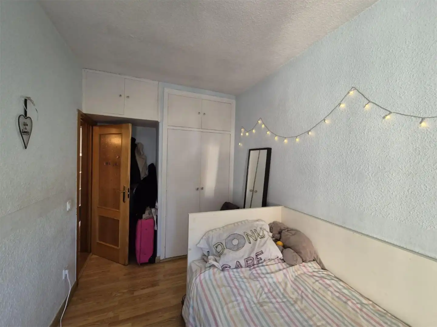Flat for sale in Calle Batel, 6, Alameda de Osuna Bedroom of Flat for sale in Madrid Capital with Terrace and Swimming Pool