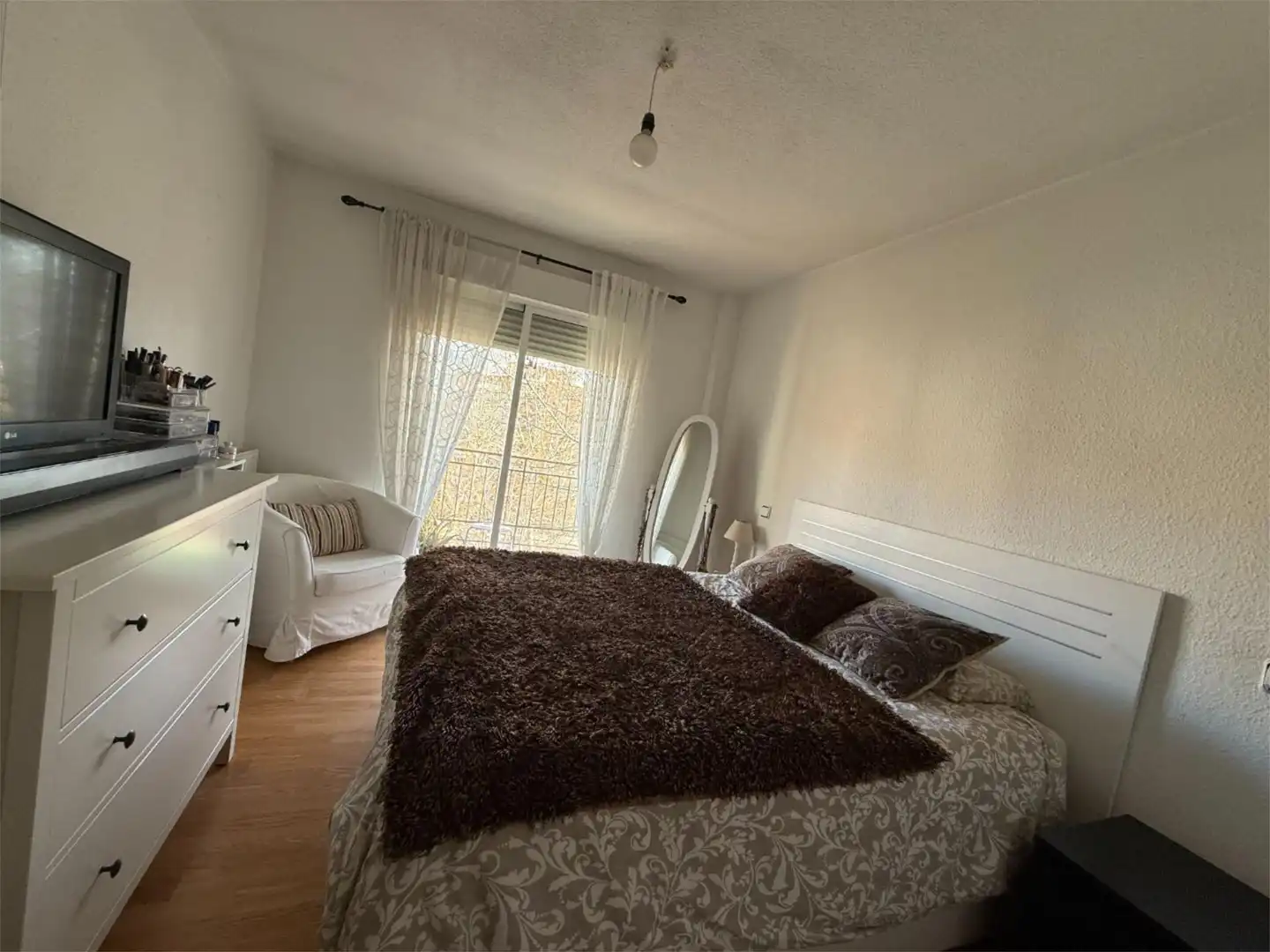 Flat for sale in Calle Batel, 6, Alameda de Osuna Bedroom of Flat for sale in Madrid Capital with Terrace and Swimming Pool