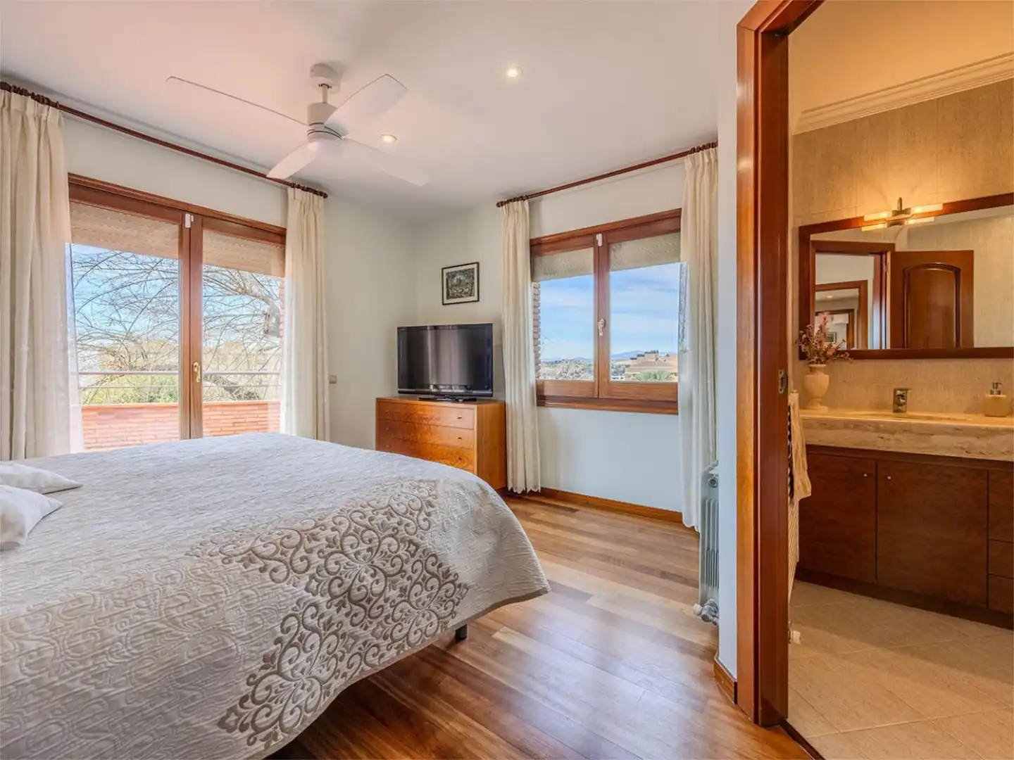Casa o chalet en venta en Carrer Maresme, 17, Font Verda Habitación de Casa o chalet en venta en Granollers con Terraza y Balcón