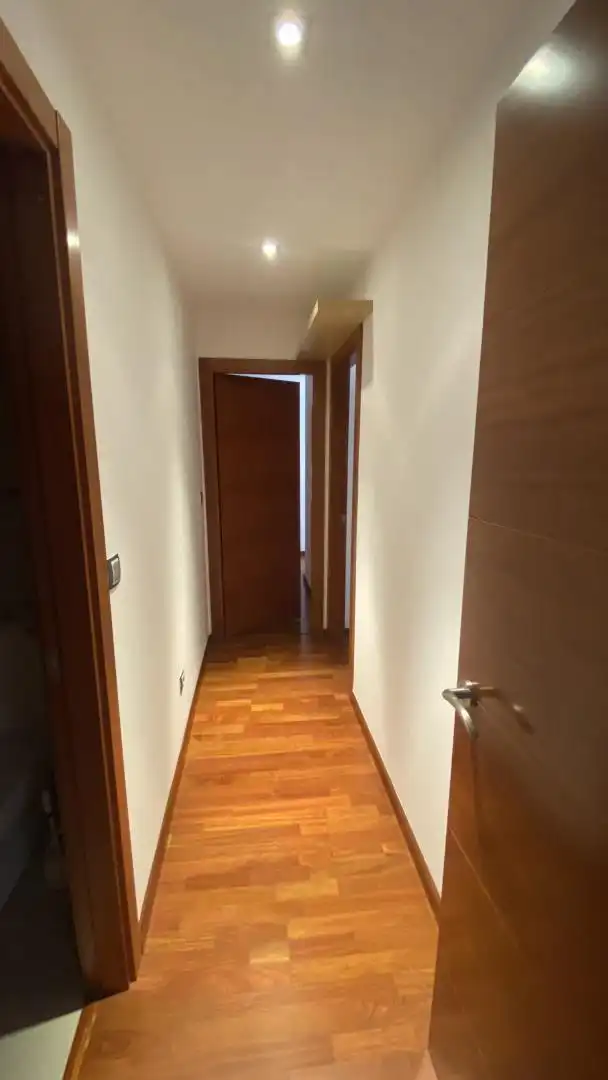 Wohnung zum Verkauf in Plaza Catedrática Asunción Linares, 1, Campus de la Salud Wohnung zum Verkauf in Granada Capital mit Schwimmbad und Balkon
