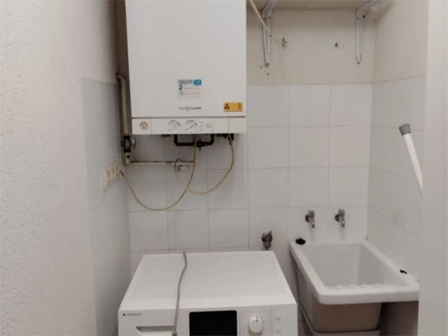 Bathroom of Flat for rent in Argamasilla de Alba  with Heating and Furnished
