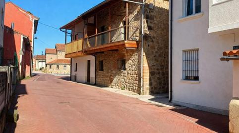 Foto 2 de Piso en venta en Calle Barrio Sierrapando, 258, Sierrapando, Torrelavega