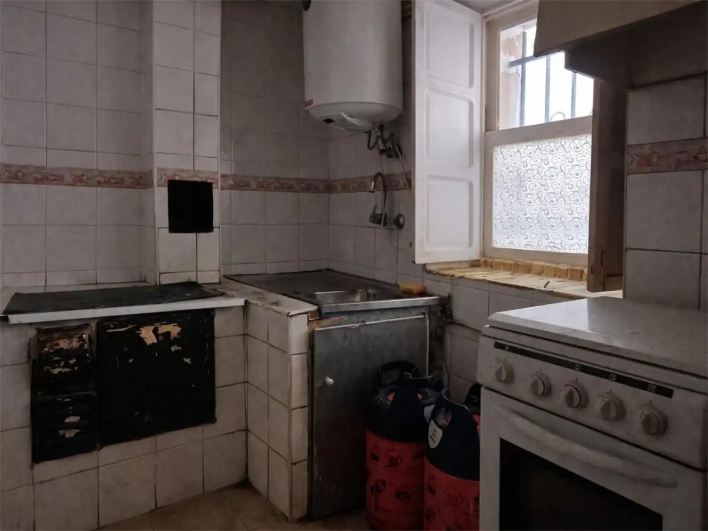 Flat for sale in Calle Barrio Sierrapando, 258, Sierrapando Kitchen of Flat for sale in Torrelavega with Balcony