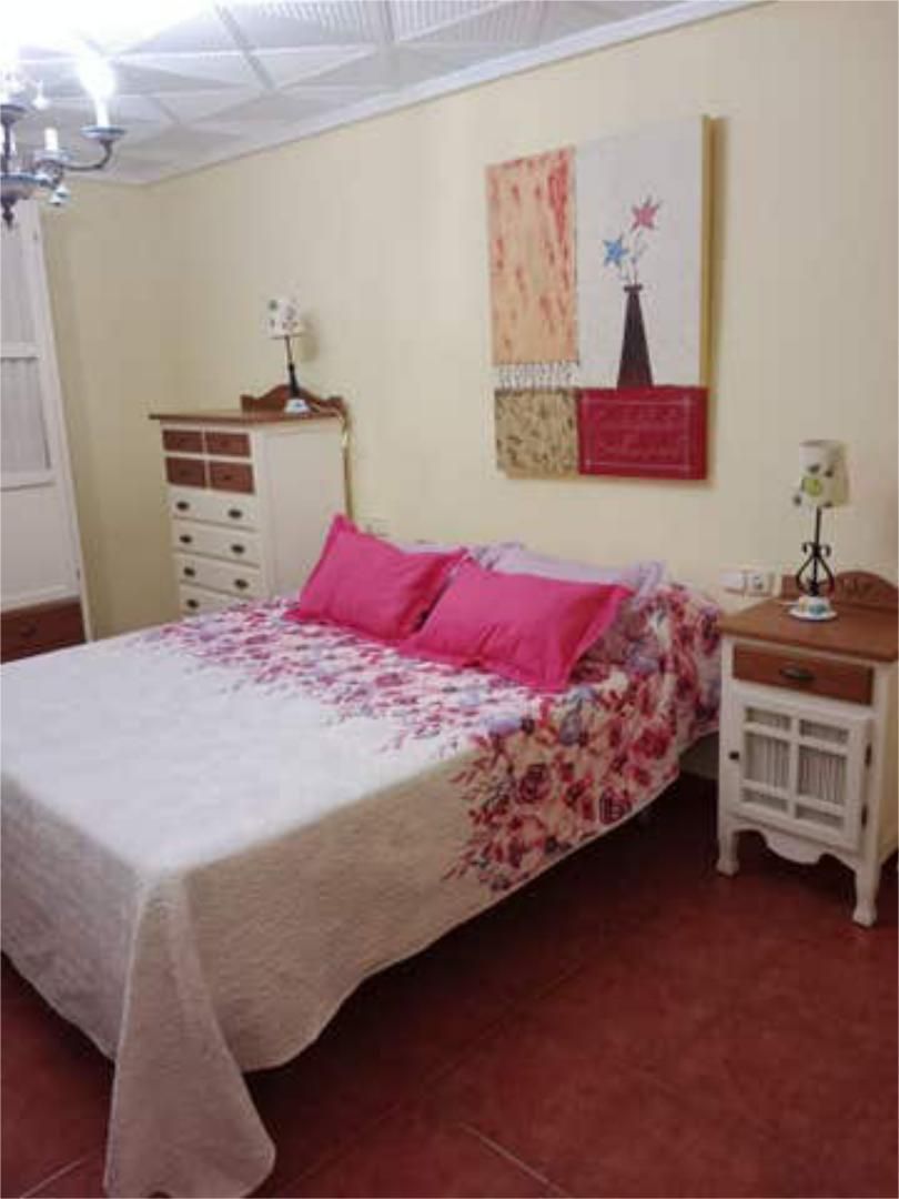 Dormitori de Pis de lloguer en Elche / Elx amb Terrassa i Moblat