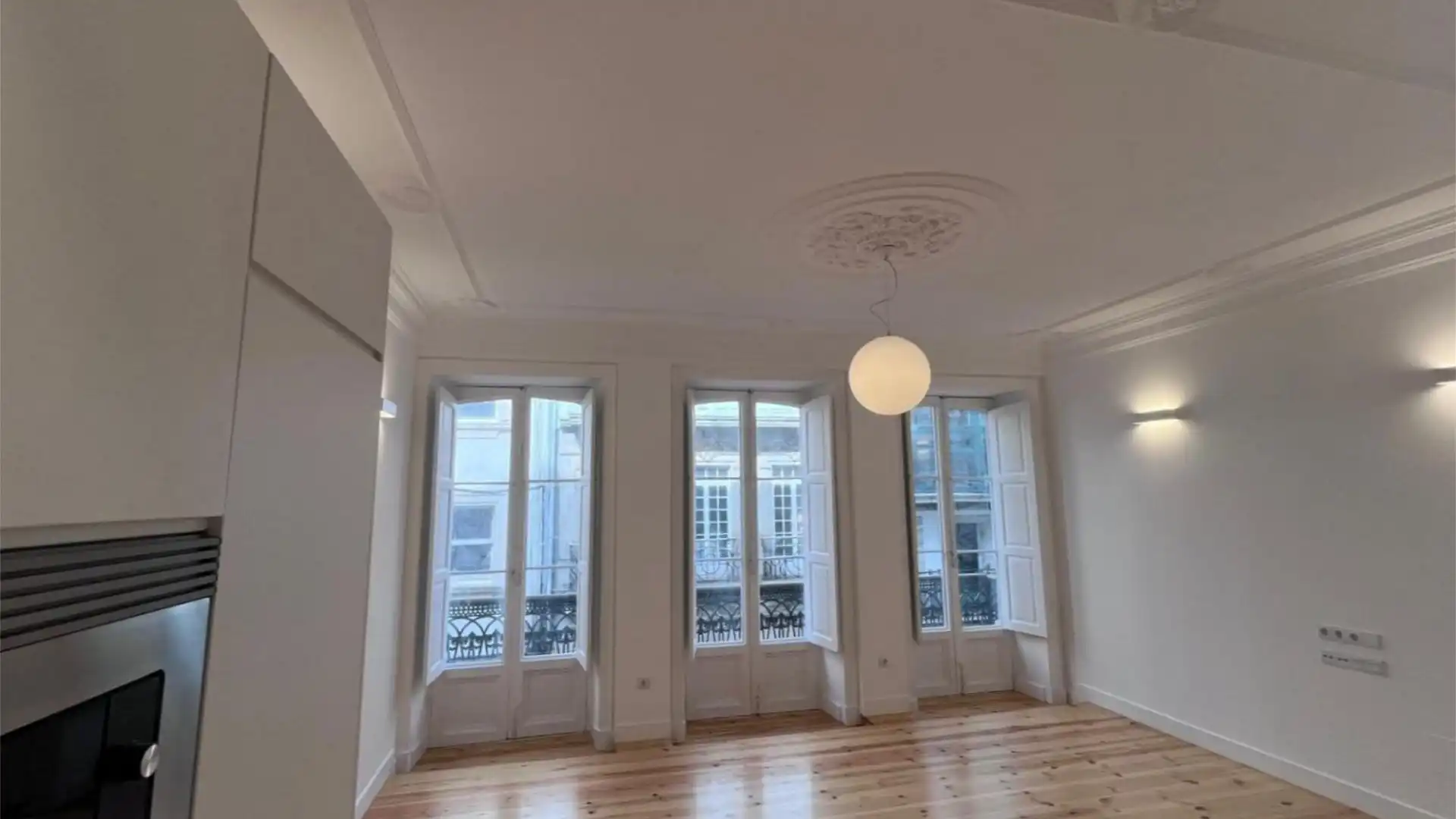 Living room of Flat for sale in Ferrol  with Heating, Parquet flooring and Storage room