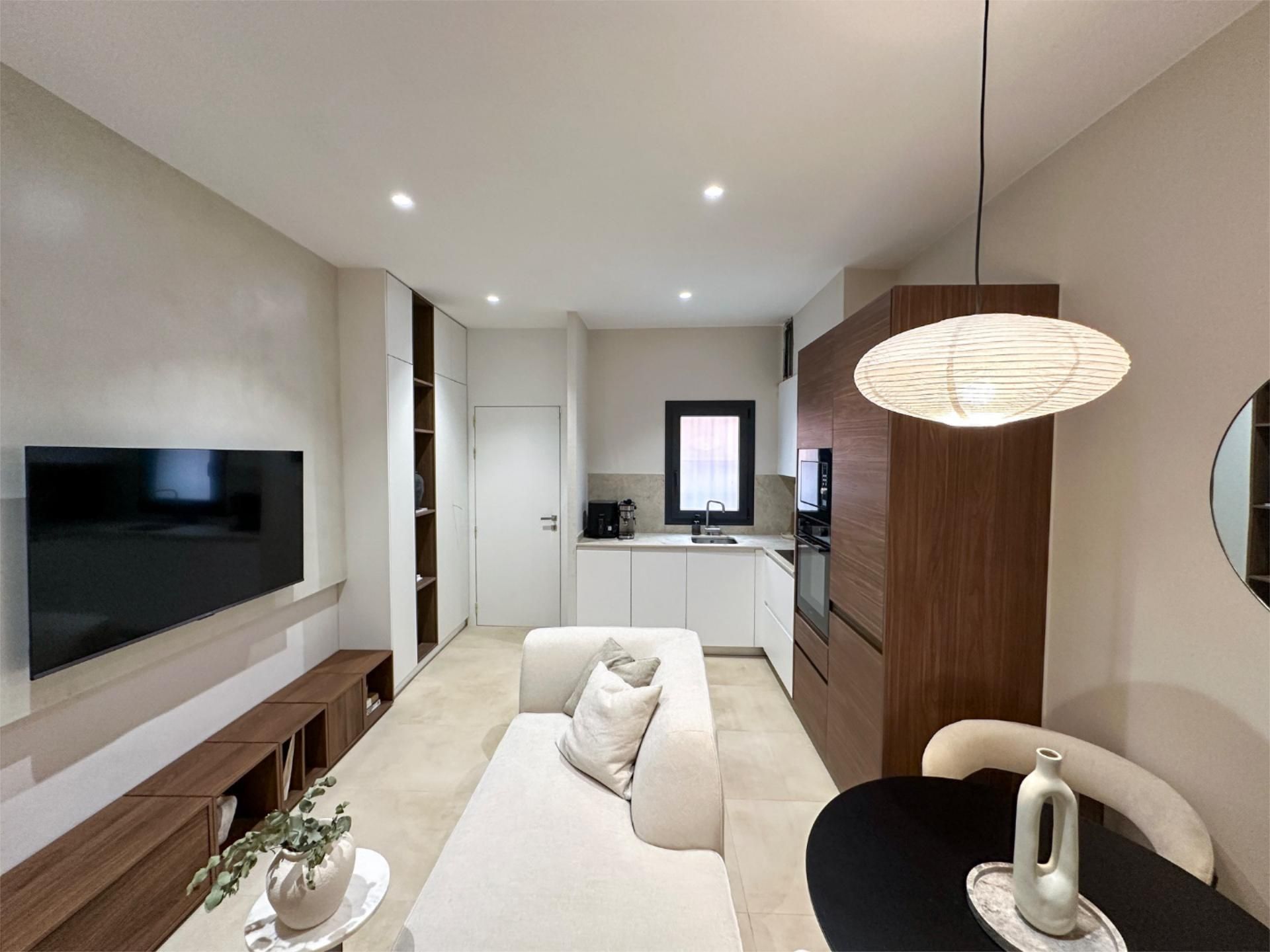 Sala d'estar de Pis en venda en Figueres amb Aire condicionat i Terrassa