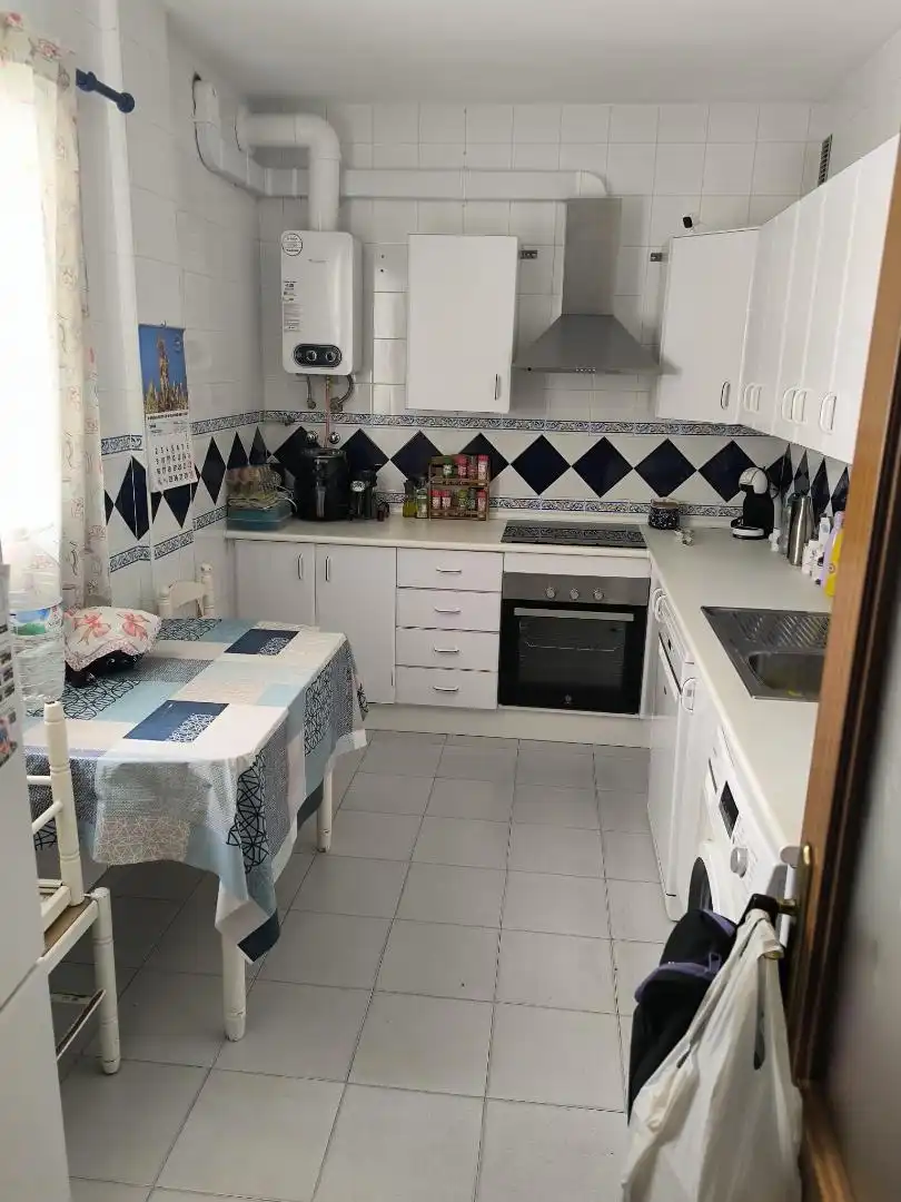 Piso en venta en Calle José de Espronceda, 5, Pescadores - Saladillo Cocina de Piso en venta en Algeciras con Aire acondicionado, Calefacción y Trastero