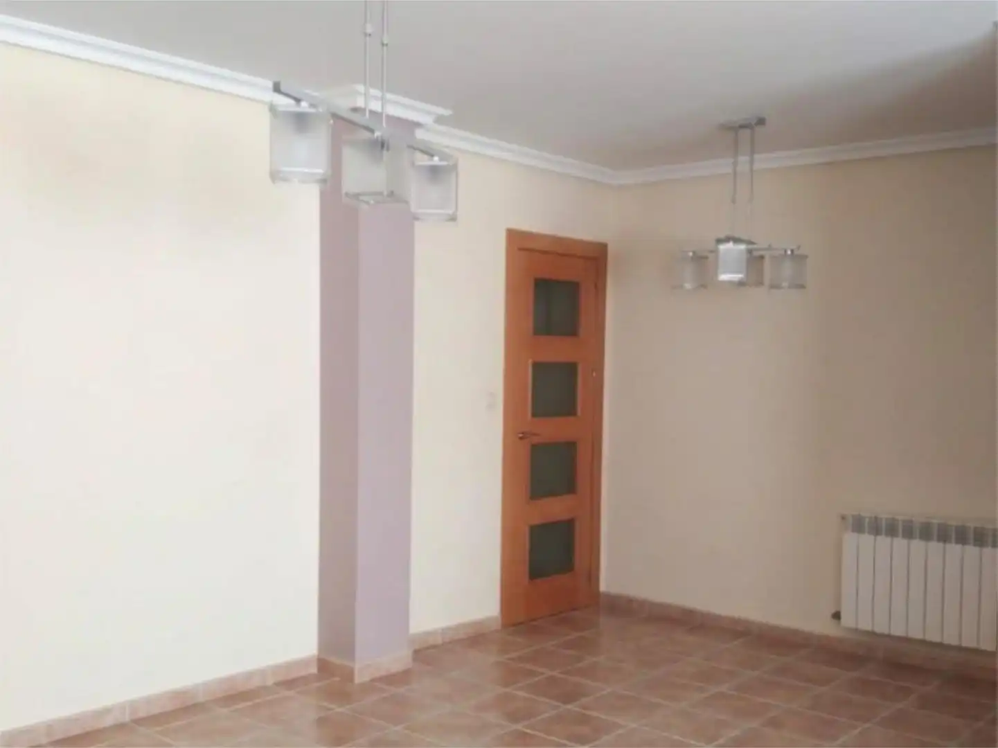 Detached homes for sale in Calle la Roda, 16, La Gineta Dining room of Detached homes for sale in La Gineta with Air Conditioner, Terrace and Balcony