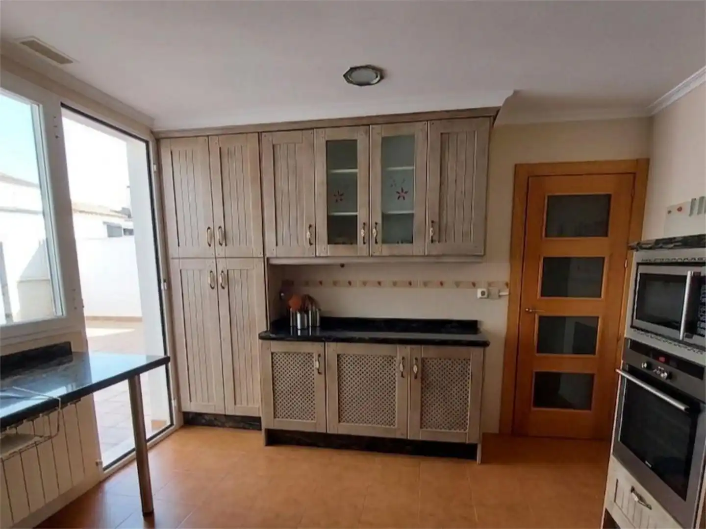 Detached homes for sale in Calle la Roda, 16, La Gineta Kitchen of Detached homes for sale in La Gineta with Air Conditioner, Terrace and Balcony