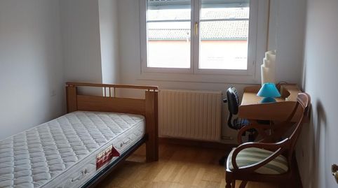 Foto 2 de Casa adosada en venta en Calle Donde Nace el Agua, 67, Golmayo, Soria